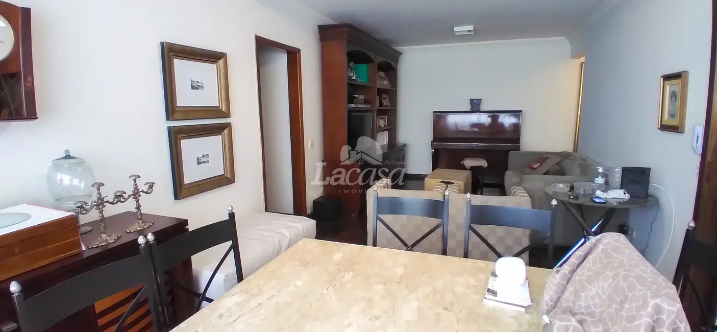 Foto 8 de Apartamento com 3 quartos à venda, 127m2 em Centro, Guarapuava - PR