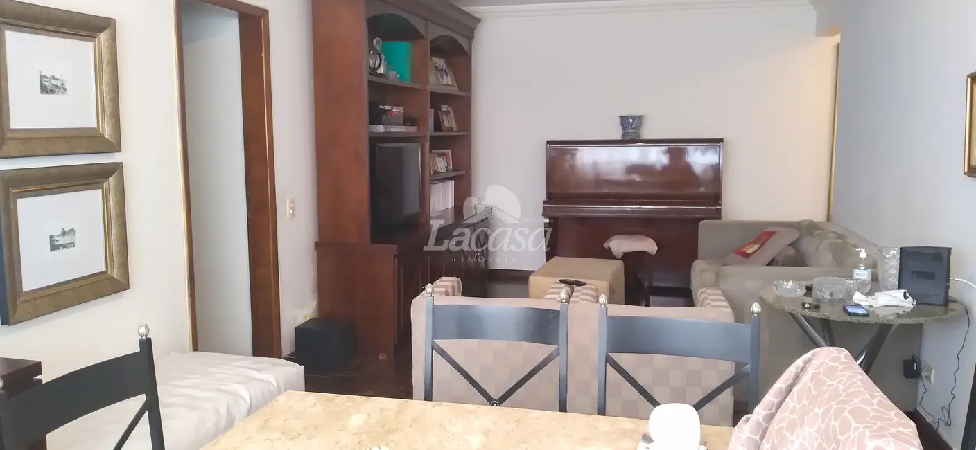 Foto 9 de Apartamento com 3 quartos à venda, 127m2 em Centro, Guarapuava - PR