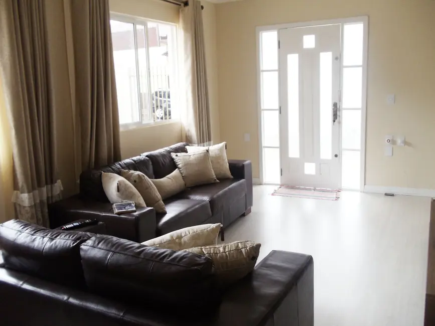 Foto 8 de Casa com 3 quartos à venda e para alugar, 230m2 em Centro, Guarapuava - PR