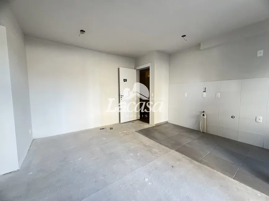 Foto 1 de Apartamento com 2 quartos para alugar, 51m2 em Batel, Guarapuava - PR