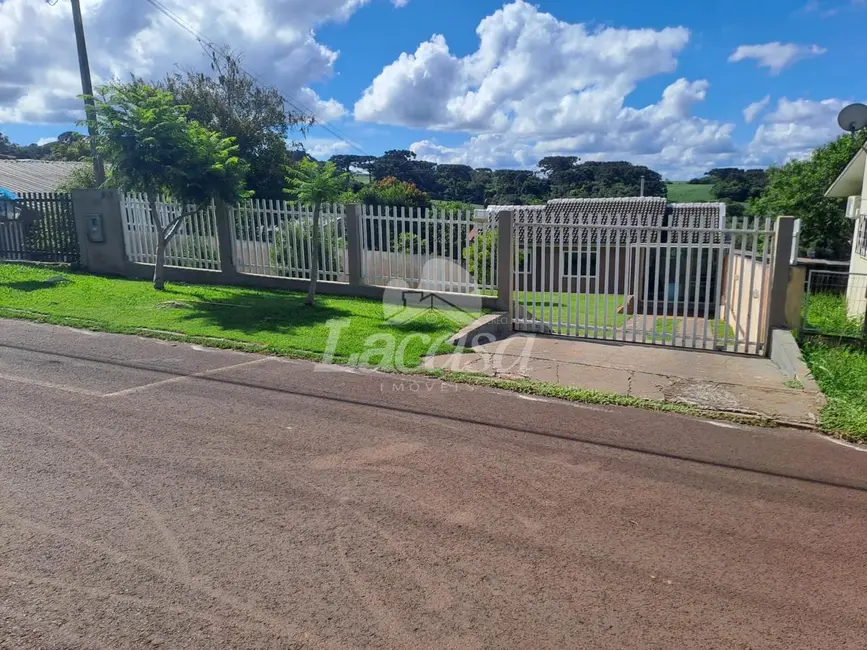 Foto 3 de Casa com 2 quartos à venda, 70m2 em Centro, Clevelandia - PR