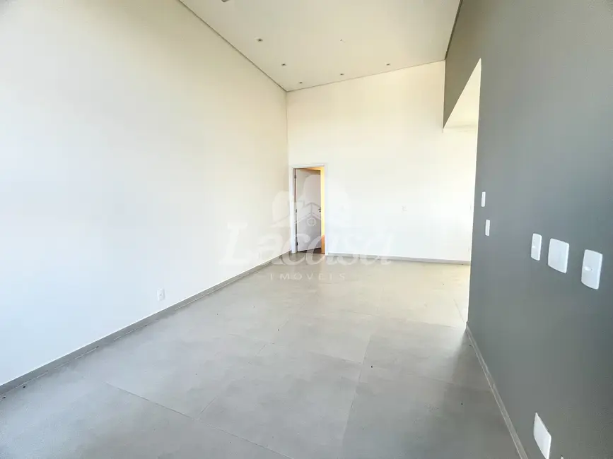 Foto 8 de Casa com 3 quartos à venda, 100m2 em Vila Bela, Guarapuava - PR