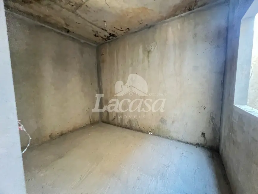 Foto 9 de Casa com 3 quartos à venda, 70m2 em Vila Bela, Guarapuava - PR