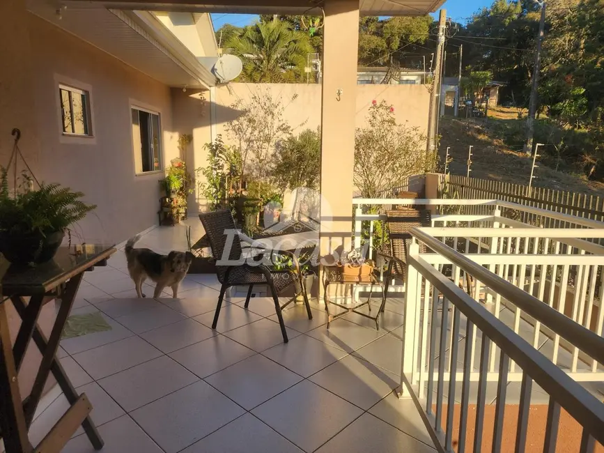 Foto 4 de Casa com 3 quartos à venda, 110m2 em Santa Cruz, Guarapuava - PR