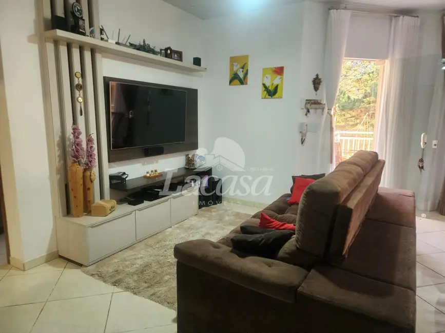 Foto 7 de Casa com 3 quartos à venda, 110m2 em Santa Cruz, Guarapuava - PR