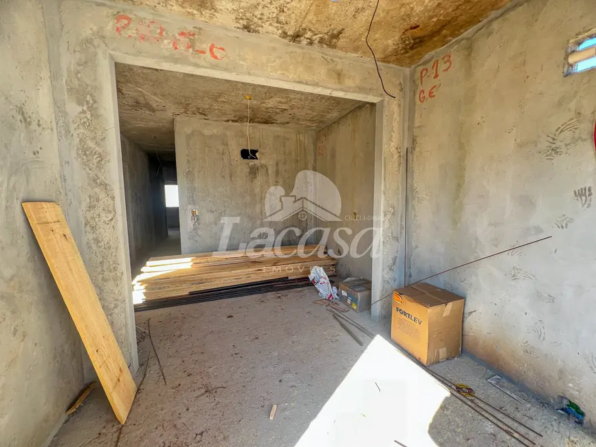 Foto 5 de Casa com 3 quartos à venda, 70m2 em Vila Bela, Guarapuava - PR