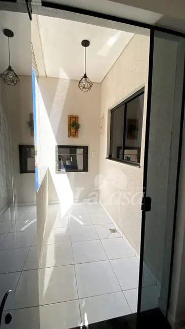 Foto 9 de Apartamento com 2 quartos à venda, 88m2 em Trianon, Guarapuava - PR