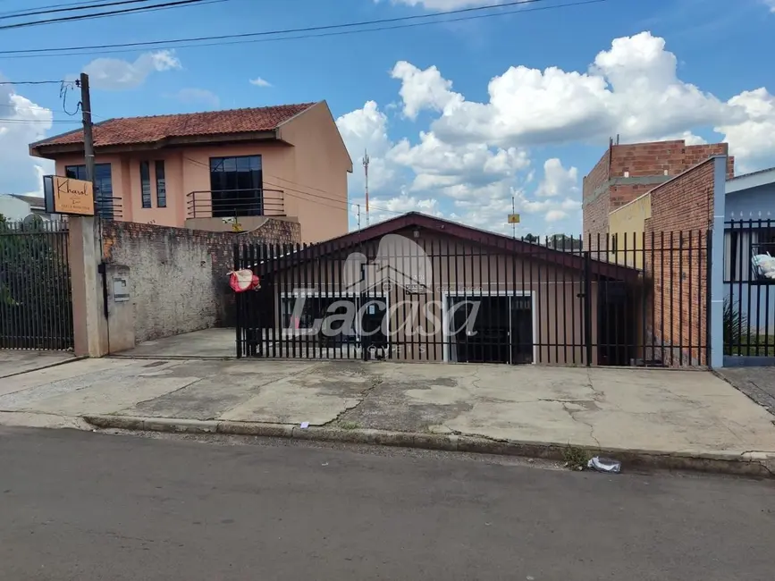 Foto 1 de Casa com 3 quartos à venda, 90m2 em Santana, Guarapuava - PR