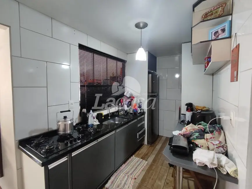 Foto 6 de Casa com 3 quartos à venda, 90m2 em Santana, Guarapuava - PR