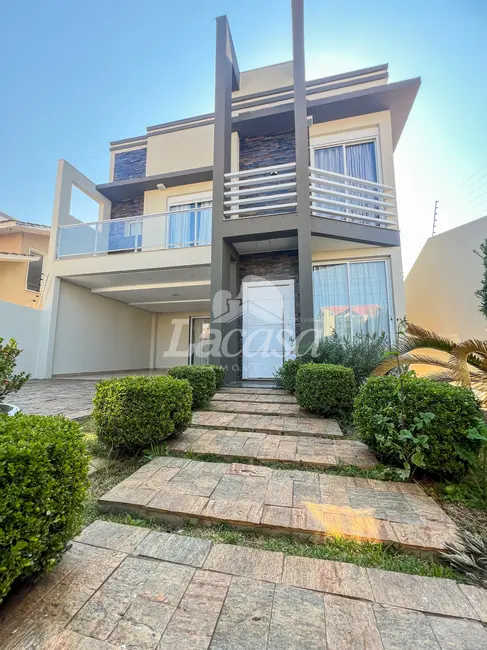 Foto 2 de Sobrado com 3 quartos à venda e para alugar, 261m2 em Batel, Guarapuava - PR