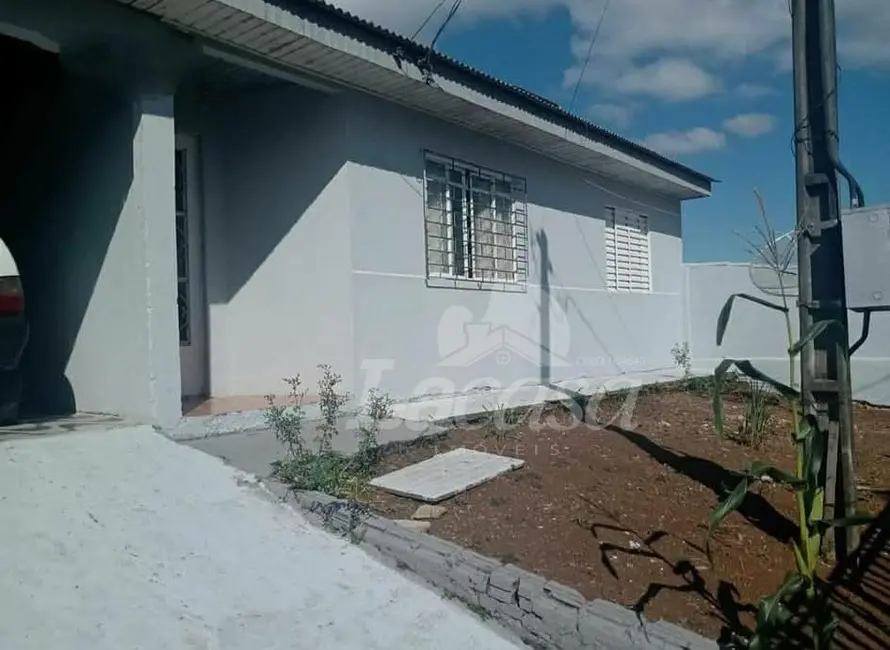 Foto 1 de Casa com 2 quartos à venda, 71m2 em Boqueirão, Guarapuava - PR