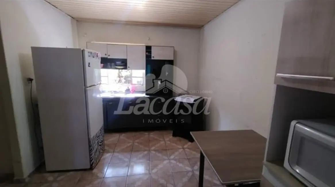 Foto 5 de Casa com 2 quartos à venda, 71m2 em Boqueirão, Guarapuava - PR