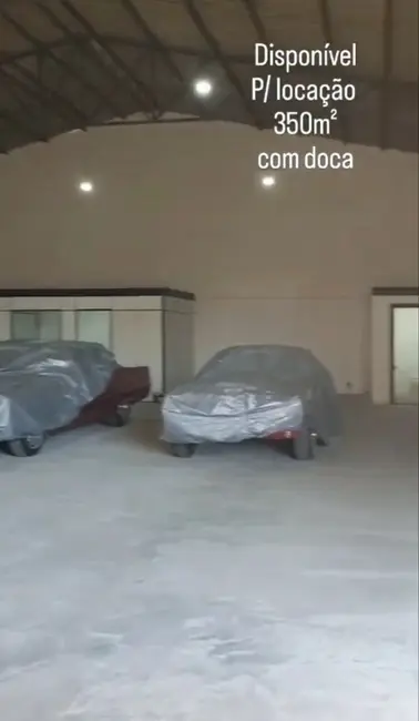 Foto 4 de Armazém / Galpão para alugar, 350m2 em Boqueirão,  - PR