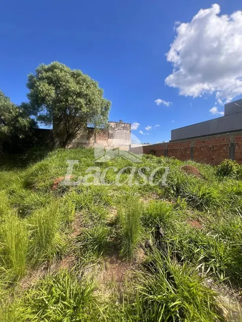 Foto 3 de Terreno / Lote à venda, 250m2 em Boqueirão, Guarapuava - PR
