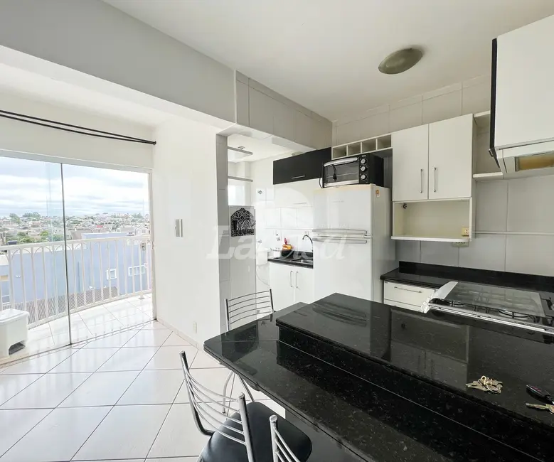 Foto 3 de Apartamento com 2 quartos à venda, 58m2 em Santa Cruz, Guarapuava - PR