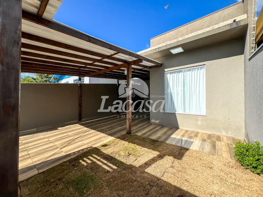 Foto 1 de Casa com 2 quartos à venda, 85m2 em Morro Alto, Guarapuava - PR
