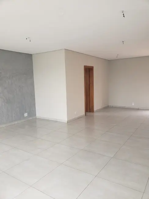 Foto 3 de Sala Comercial para alugar, 55m2 em Boqueirão, Guarapuava - PR