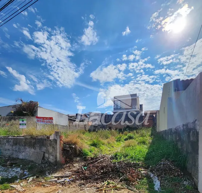 Foto 2 de Terreno / Lote à venda, 283m2 em Centro, Guarapuava - PR