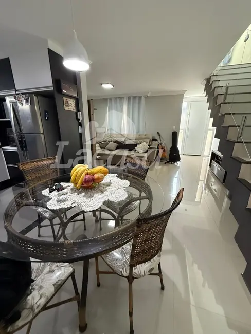 Foto 7 de Sobrado com 3 quartos à venda, 153m2 em Alto da XV, Guarapuava - PR