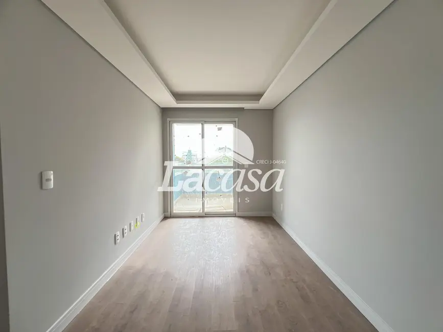 Foto 2 de Apartamento com 2 quartos à venda, 78m2 em Santana, Guarapuava - PR