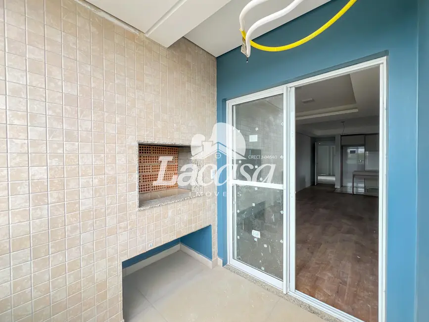 Foto 4 de Apartamento com 2 quartos à venda, 71m2 em Santana, Guarapuava - PR