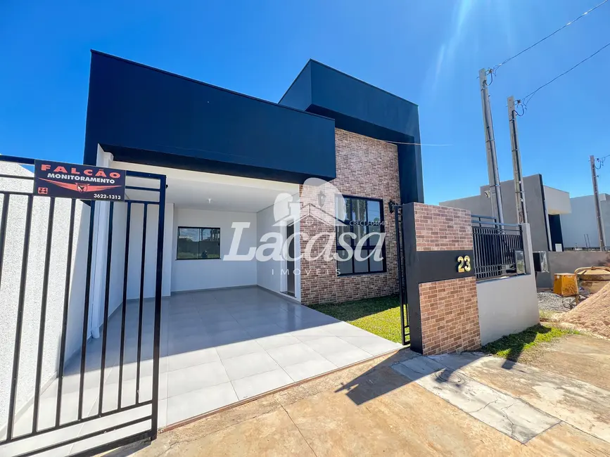 Foto 2 de Casa com 2 quartos à venda, 84m2 em Boqueirão, Guarapuava - PR