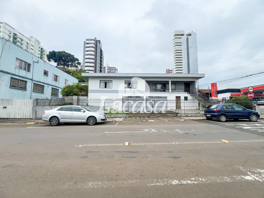 Foto 4 de Sala Comercial com 4 quartos para alugar, 322m2 em Centro, Guarapuava - PR