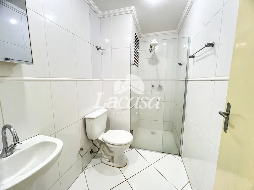Foto 4 de Apartamento com 2 quartos à venda, 58m2 em Trianon, Guarapuava - PR