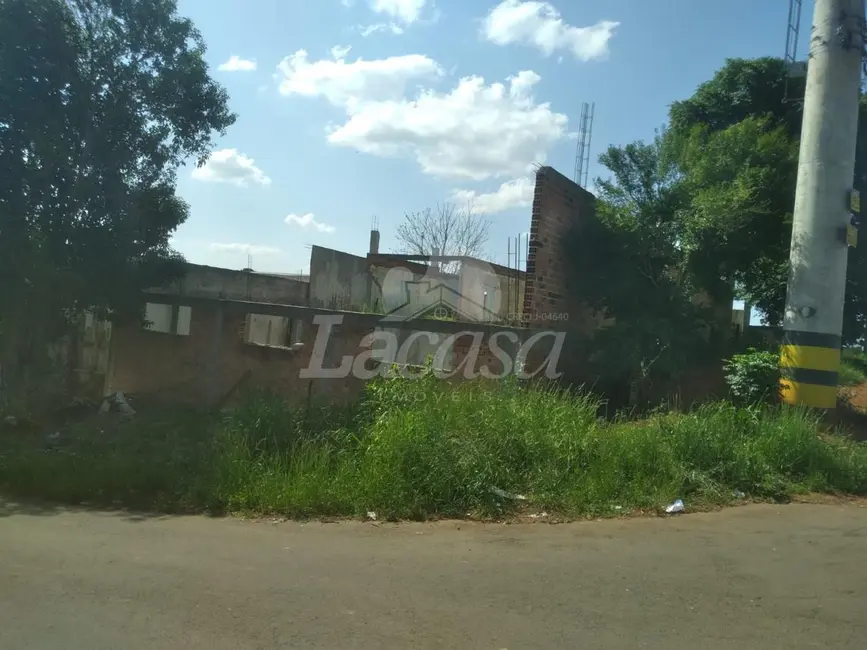 Foto 1 de Terreno / Lote à venda, 395m2 em Vila Carli, Guarapuava - PR