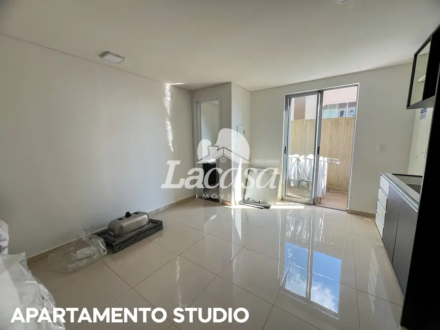 Foto 1 de Apartamento com 1 quarto para alugar, 20m2 em Centro, Guarapuava - PR