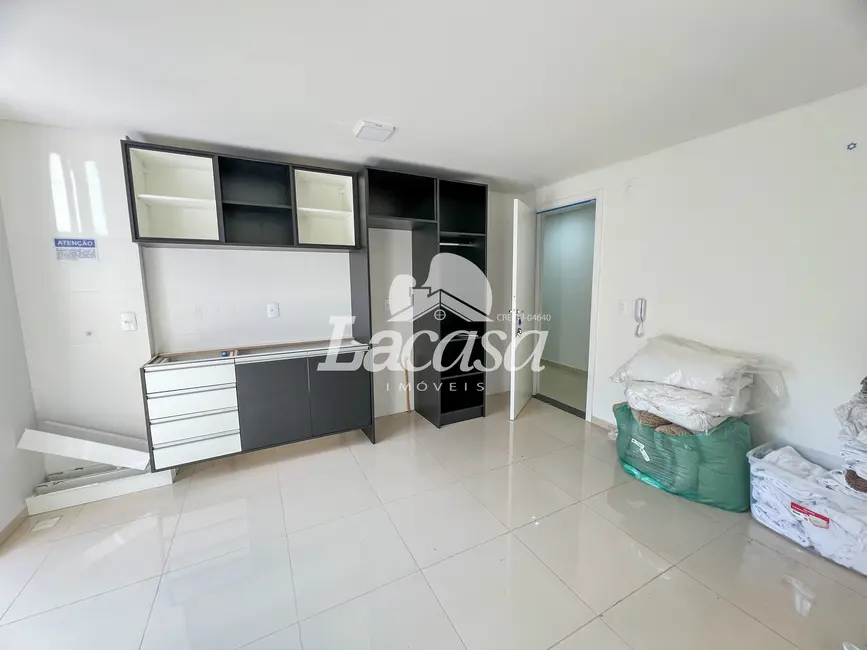 Foto 5 de Apartamento com 1 quarto para alugar, 20m2 em Centro, Guarapuava - PR