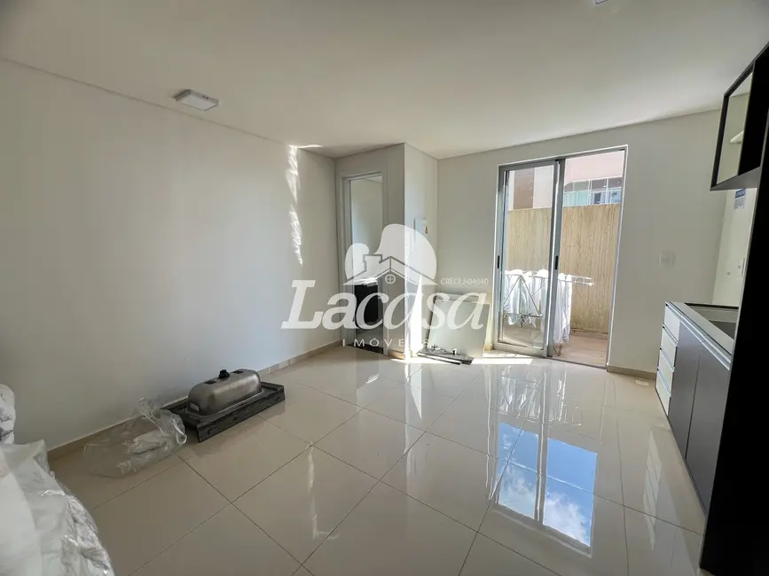 Foto 4 de Apartamento com 1 quarto para alugar, 20m2 em Centro, Guarapuava - PR