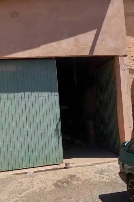 Foto 1 de Armazém / Galpão para alugar, 125m2 em Boqueirão, Guarapuava - PR