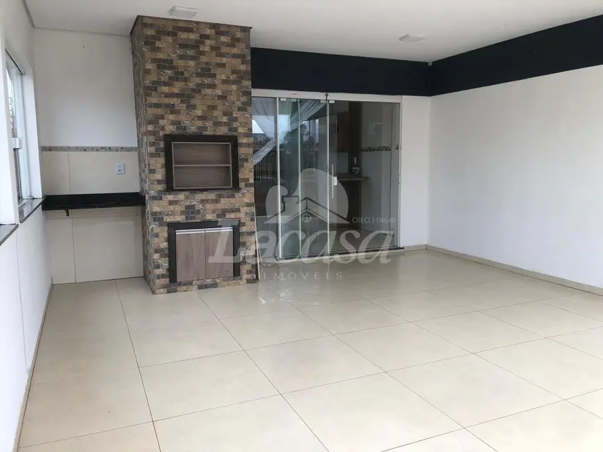 Foto 2 de Casa com 3 quartos à venda, 133m2 em Boqueirão, Guarapuava - PR