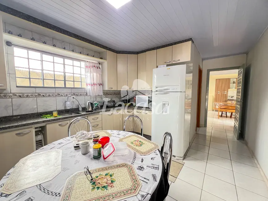 Foto 8 de Casa com 3 quartos à venda, 150m2 em São Cristóvão, Guarapuava - PR