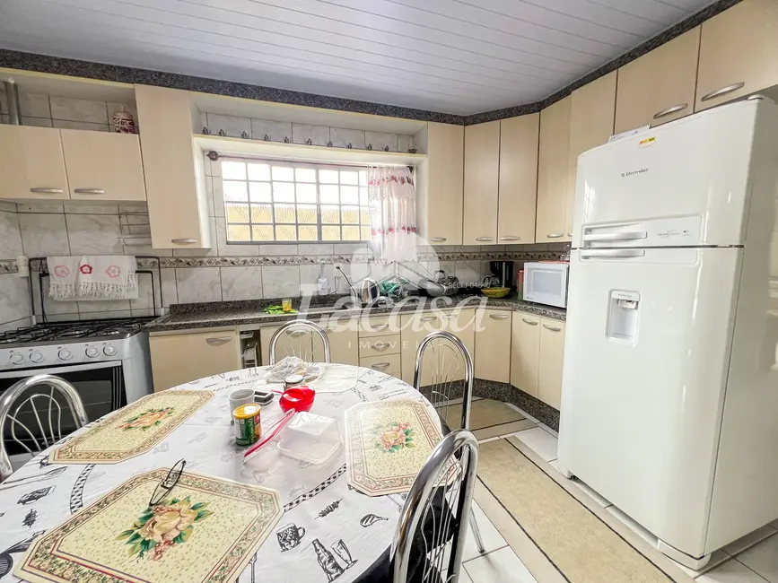 Foto 9 de Casa com 3 quartos à venda, 150m2 em São Cristóvão, Guarapuava - PR