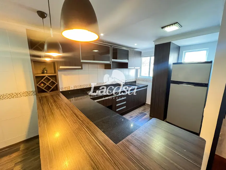 Foto 6 de Apartamento com 2 quartos para alugar, 110m2 em Centro, Guarapuava - PR