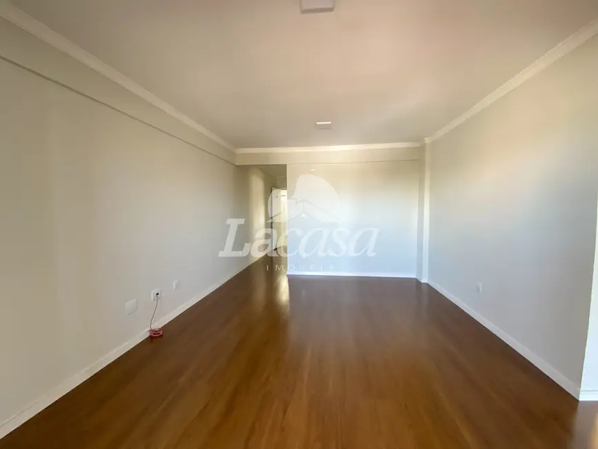 Foto 2 de Apartamento com 3 quartos à venda, 98m2 em Centro, Guarapuava - PR