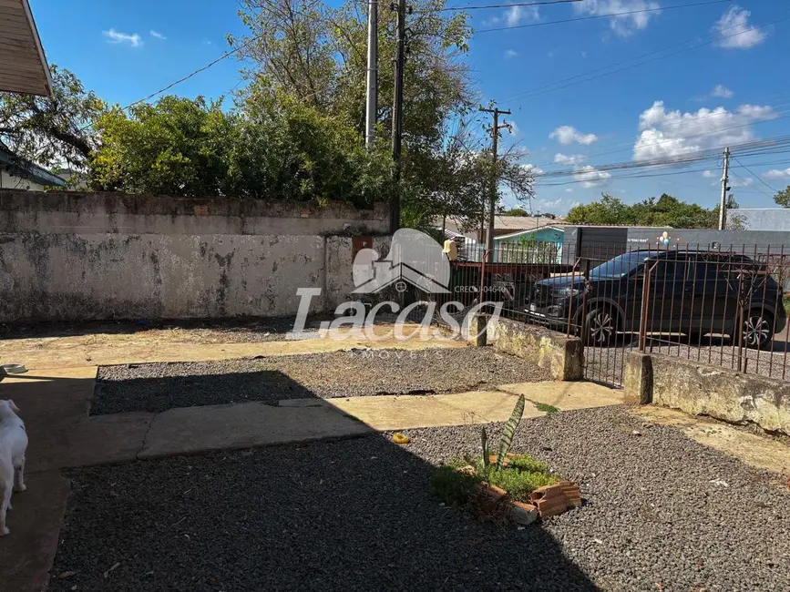 Foto 2 de Casa com 3 quartos à venda, 70m2 em Industrial, Guarapuava - PR