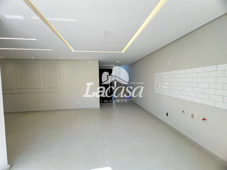 Foto 11 de Sobrado à venda, 156m2 em Boqueirão, Guarapuava - PR