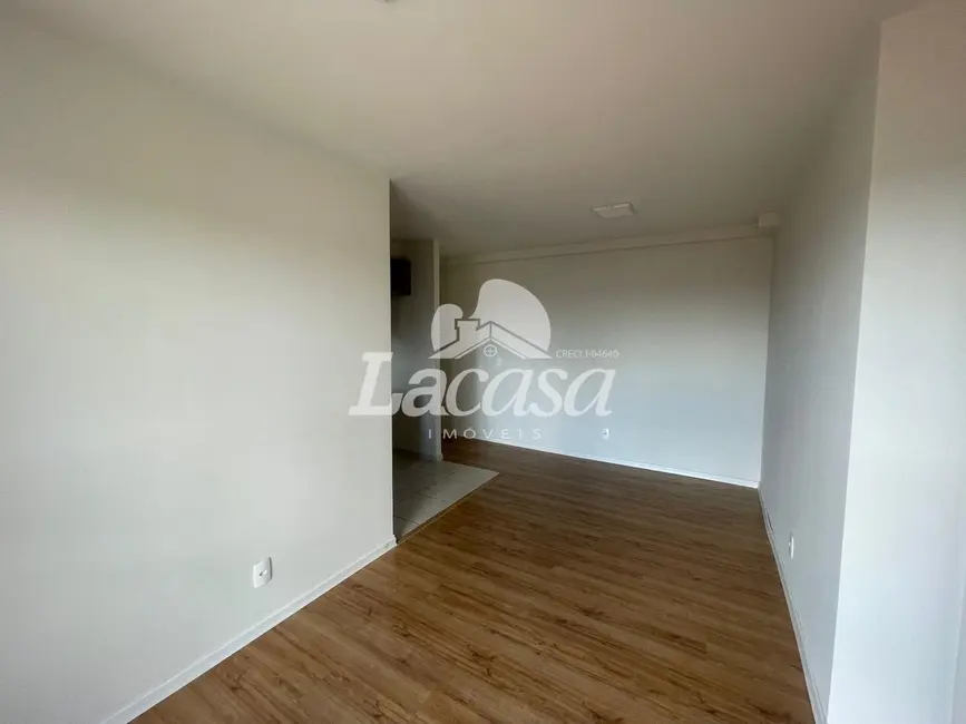 Foto 2 de Apartamento com 3 quartos à venda, 67m2 em Guarapuava - PR