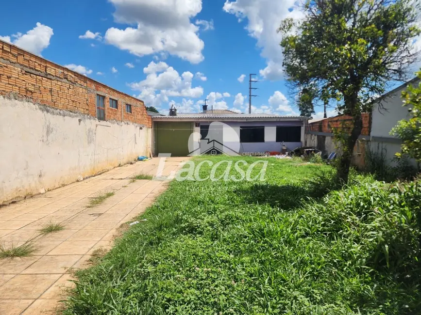 Foto 3 de Casa com 4 quartos à venda, 114m2 em Conradinho, Guarapuava - PR