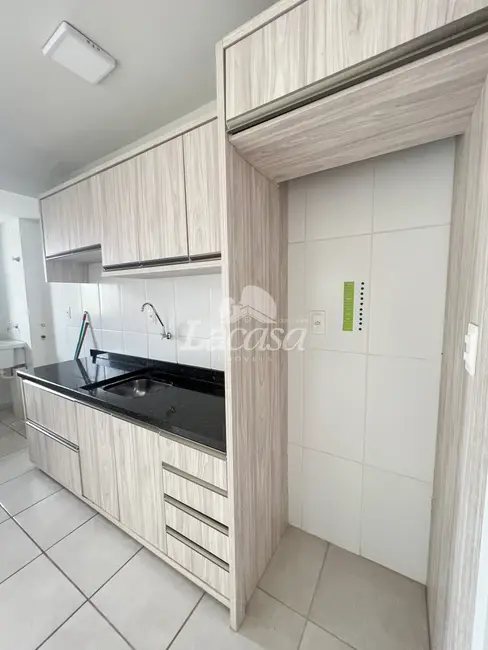 Foto 5 de Apartamento com 2 quartos para alugar, 52m2 em Boqueirão, Guarapuava - PR
