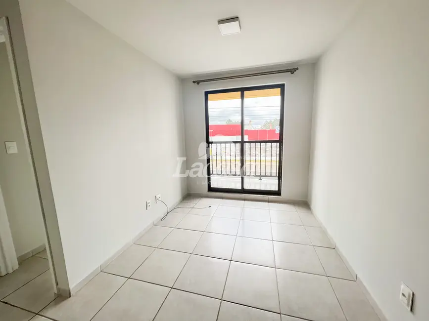 Foto 4 de Apartamento com 2 quartos para alugar, 52m2 em Boqueirão, Guarapuava - PR