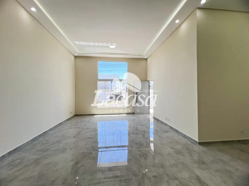 Foto 5 de Casa com 3 quartos à venda, 162m2 em Boqueirão, Guarapuava - PR