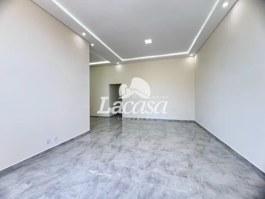 Foto 6 de Casa com 3 quartos à venda, 162m2 em Boqueirão, Guarapuava - PR