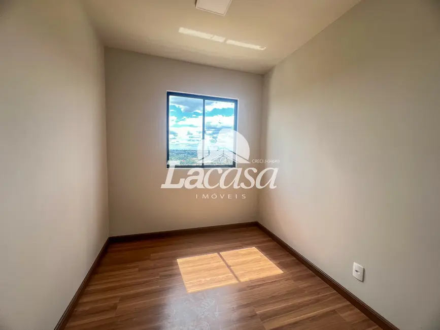 Foto 5 de Apartamento com 2 quartos à venda, 50m2 em Batel, Guarapuava - PR
