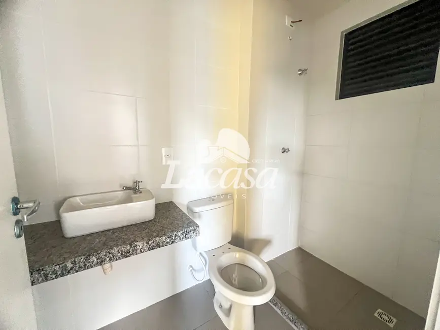 Foto 4 de Apartamento com 2 quartos à venda, 45m2 em Batel, Guarapuava - PR