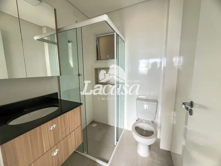 Foto 4 de Apartamento com 1 quarto para alugar, 35m2 em Santa Cruz, Guarapuava - PR