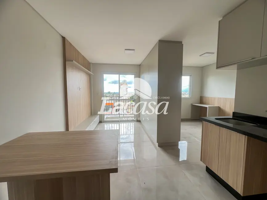 Foto 6 de Apartamento com 1 quarto para alugar, 35m2 em Santa Cruz, Guarapuava - PR